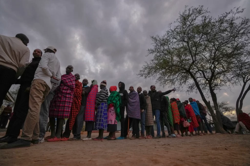 queues in the Kenyan elections 1024x683 - Kenyan presidential election results