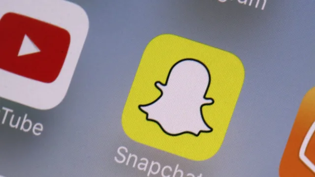 Snapchat Launches AI-Powered Chatbot for Enhanced User Experience