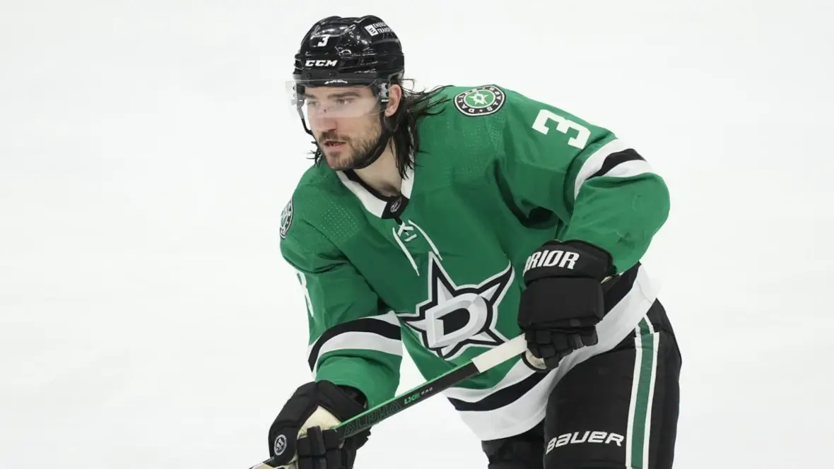 Chris Tanev The Key to Dallas Stars' Defense Against Edmonton Oilers' Rush Offense