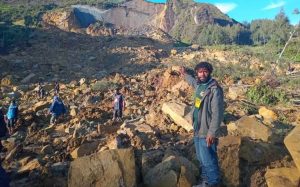 Massive Landslide in Papua New Guinea Hundreds Feared Dead