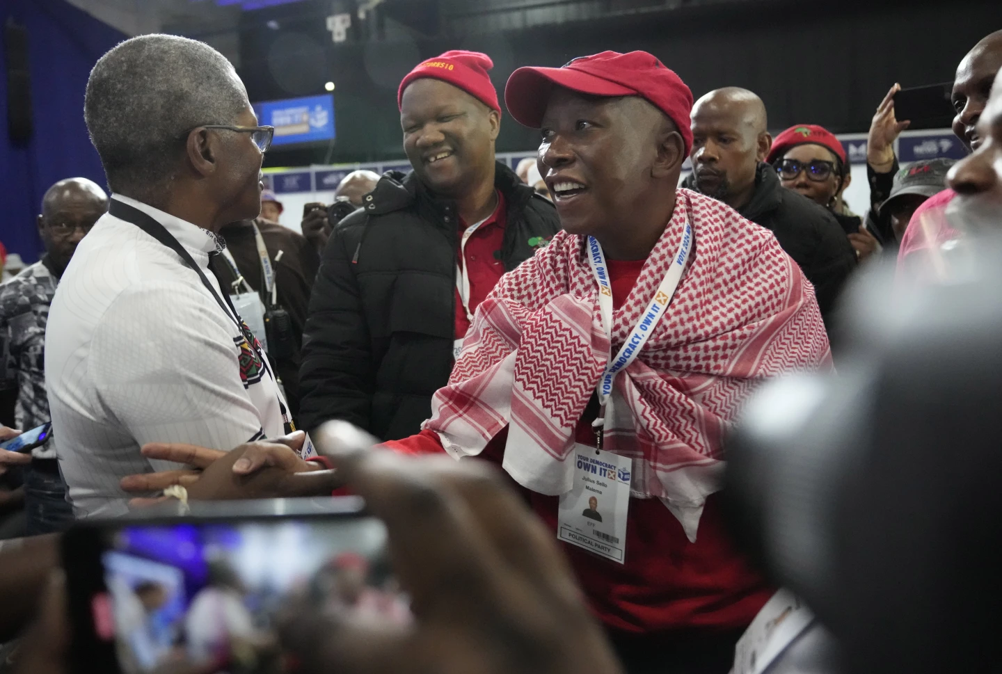 South African Opposition Parties in Crucial Talks over ANC's Unity Plan Amidst Deep Divisions